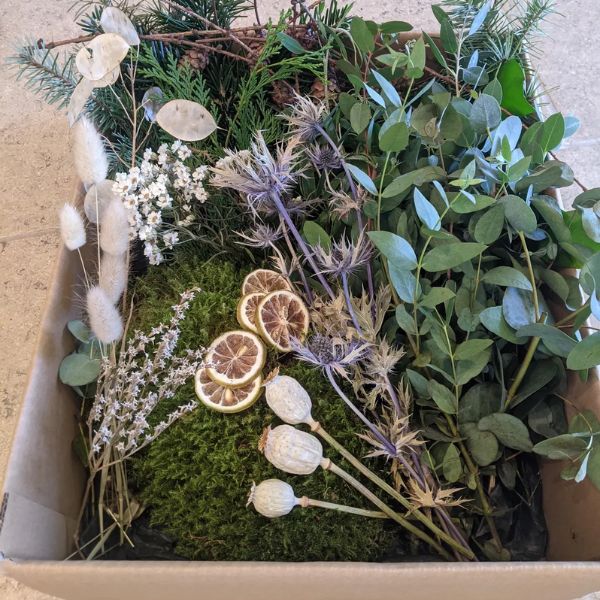 Dried Flower and Eucalyptas Wreath Making Kit