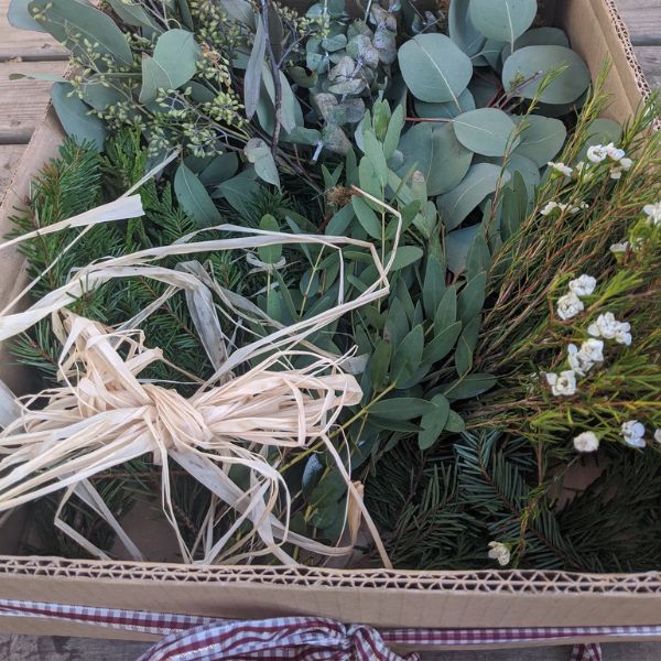 Eucalyptus and Fir Wreath Making Kit